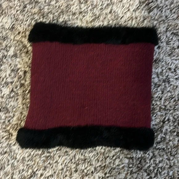 Winter hat trio. - Picture 4 of 5